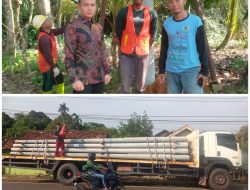 Komisi II DPRD Lampung Timur  partai NASDEM Ahmad fitriansyah,realisasikan tiang listrik di beberapa titik di wilayah desa srigading