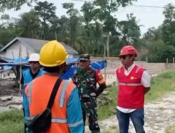 Wujud Kepedulian, PLN Sribhawono Cegah Bahaya Listrik di Sukorahayu